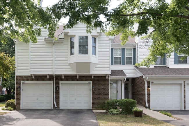Foto del edificio - 483 Grosse Pointe Cir