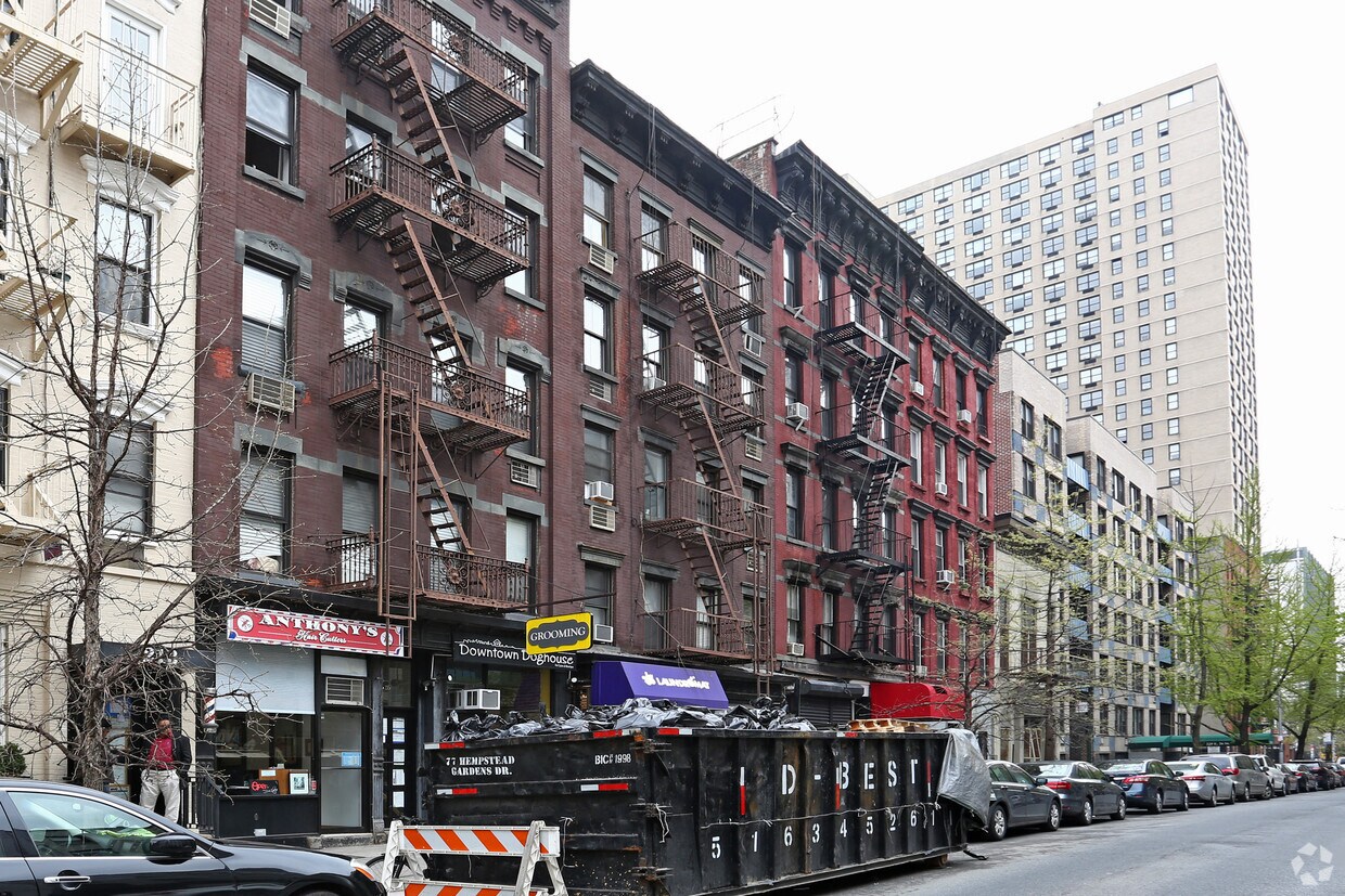 Foto del edificio - 217 E 26th St