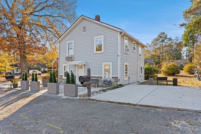 Foto del edificio - Stylish/Fully Furnished  2-Bedroom Retreat Near Campus & Downtown Columbia