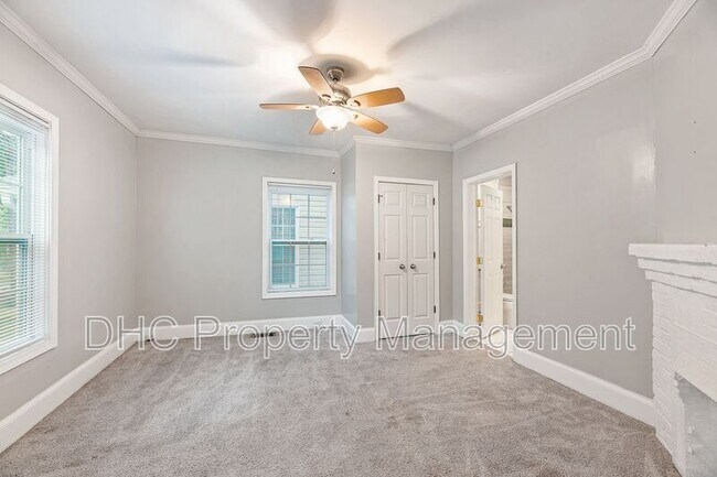 Building Photo - 1089 Harwell St NW