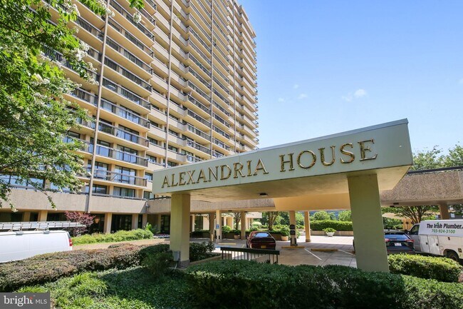 Foto del edificio - 400 Madison St