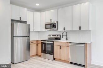 Building Photo - 2339 N 16th St