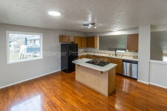 Building Photo - 509 S Skipworth Ct