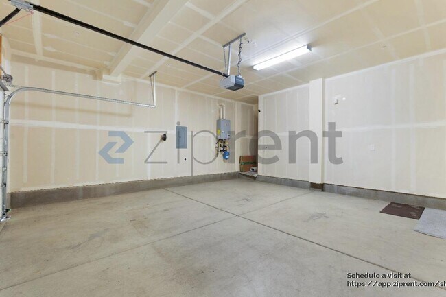 Foto del edificio - 8222 Ocho Wy