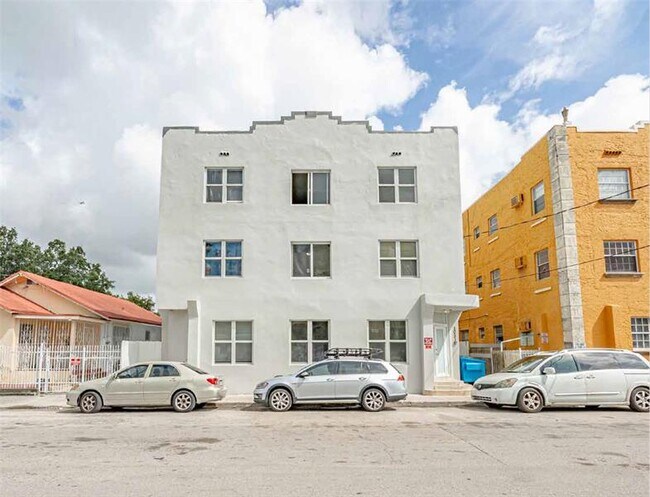 Foto del edificio - 1051 NW 2nd St