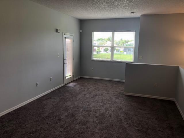 Building Photo - 2925 Crestwood Ter