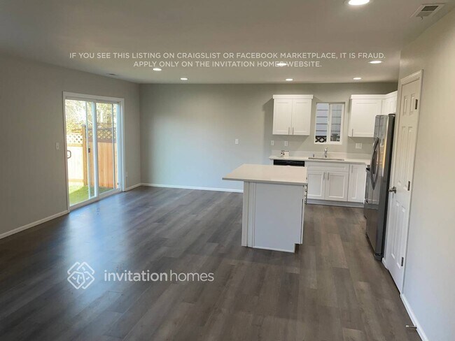 Building Photo - 6947 Breeze Dr SE