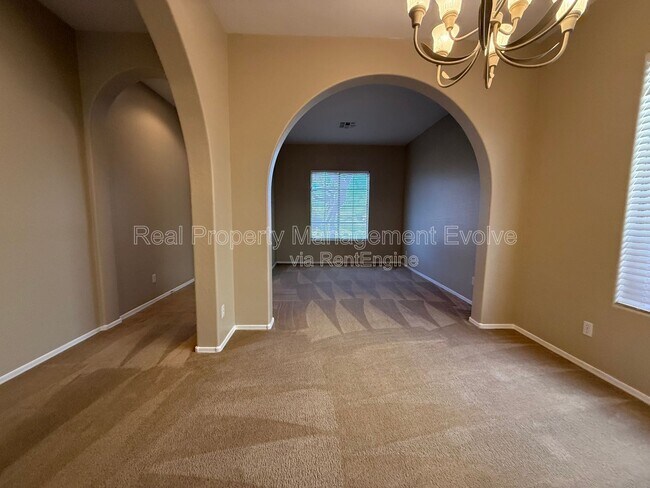 Foto del edificio - 16825 S 30th Ave