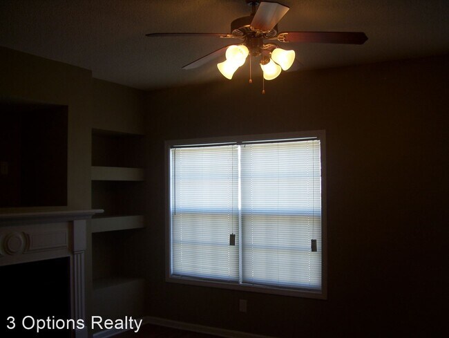 Foto del edificio - 3 br, 2.5 bath House - 6359 Olmadison Pl