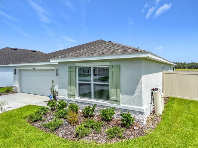 Foto del edificio - 38407 Tea Rose Ave