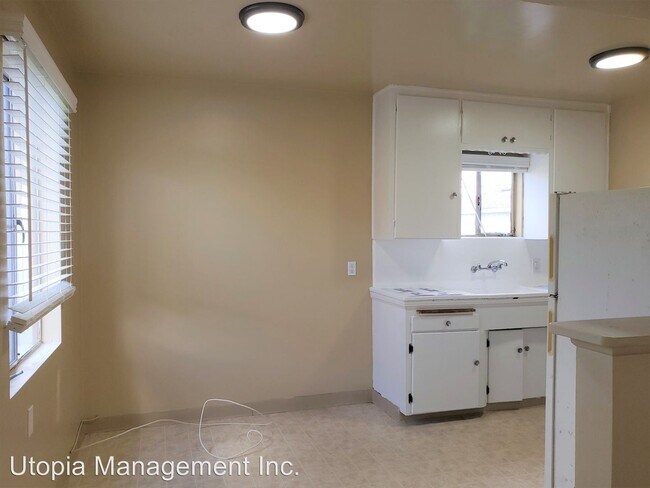 Foto del edificio - 4373-4375 Cherokee Ave