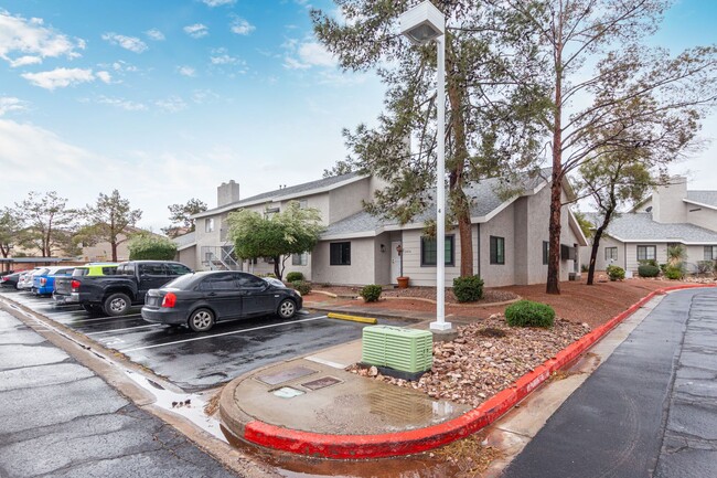 Building Photo - Renovated 2 bedroom furnished condo
