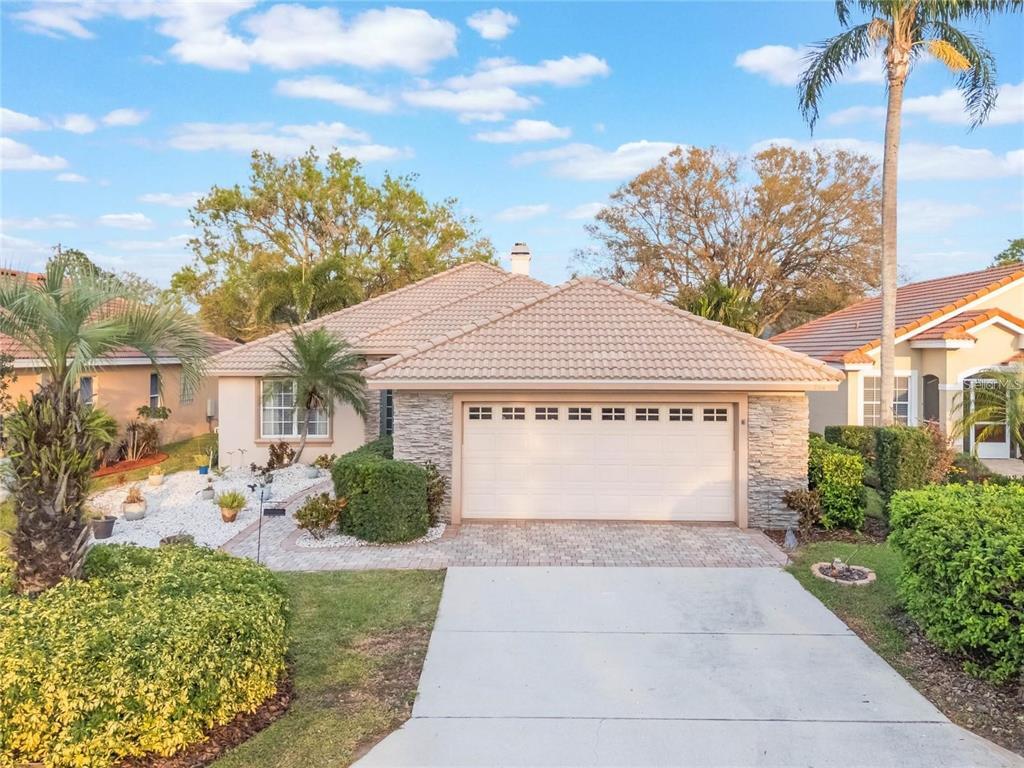Foto principal - 204 Lake Region Blvd S