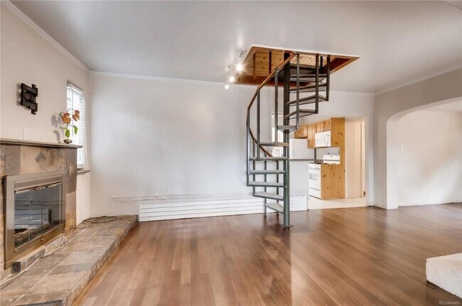 Foto del edificio - 3825 E 2nd Ave