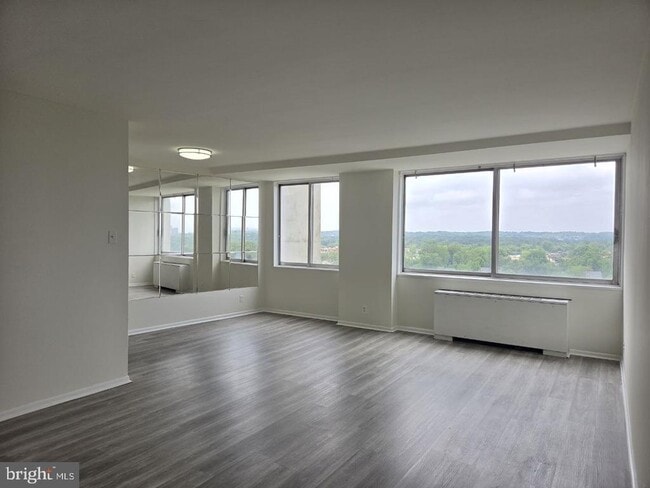 Foto del edificio - 301 N Beauregard St
