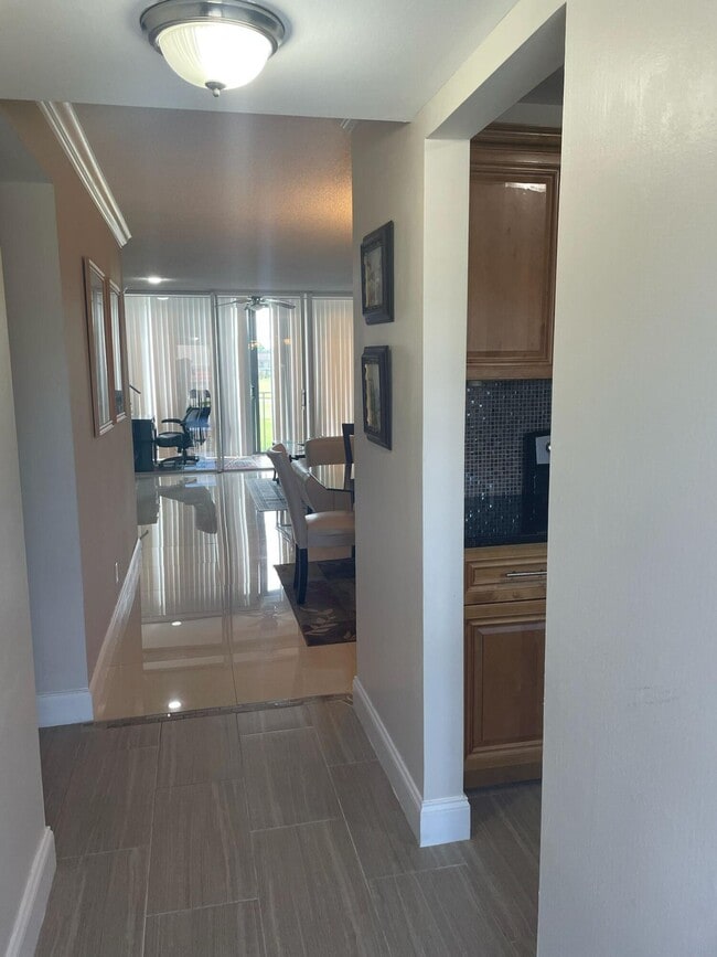 Building Photo - 4539 Luxemburg Ct