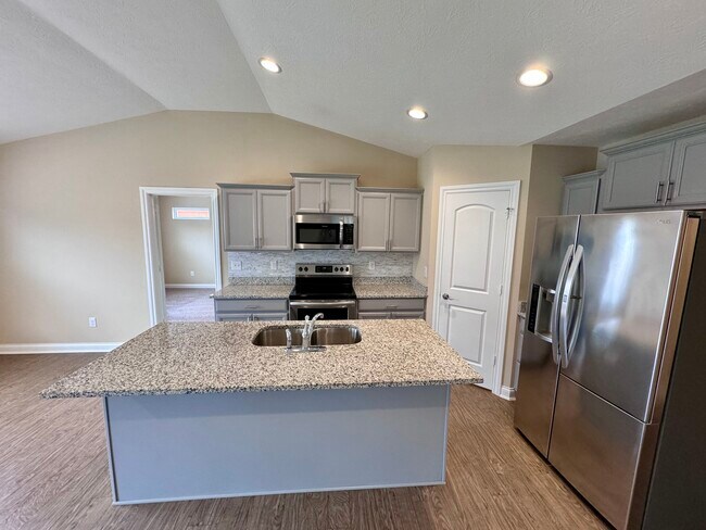 Building Photo - 8732 Kipling Dr