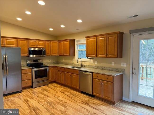 Foto del edificio - 3385 Howellsville Rd