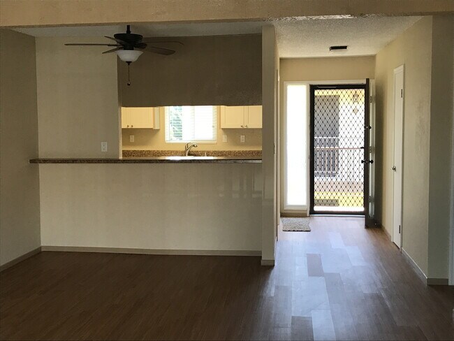 Foto del edificio - 7701 Yorktown Ave