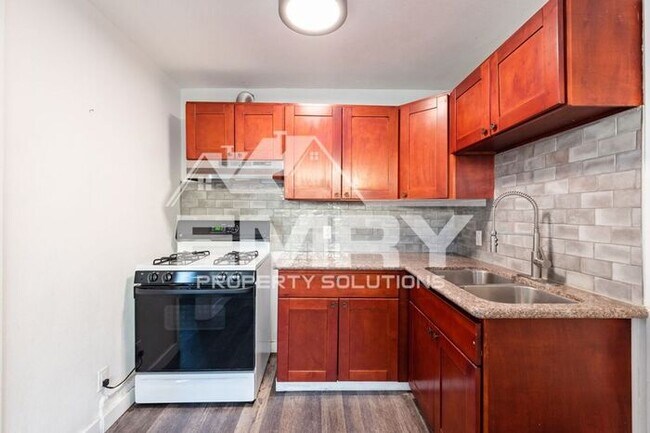 Foto del edificio - Newly 1 bed 1 bath apartment for rent in Firestone Blv Norwalk California