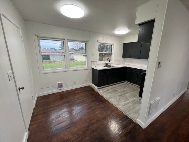 Foto del edificio - 109 SE 102nd Ave