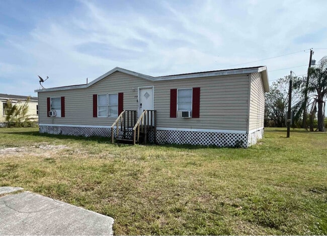 Building Photo - 712 Arkansas Ave