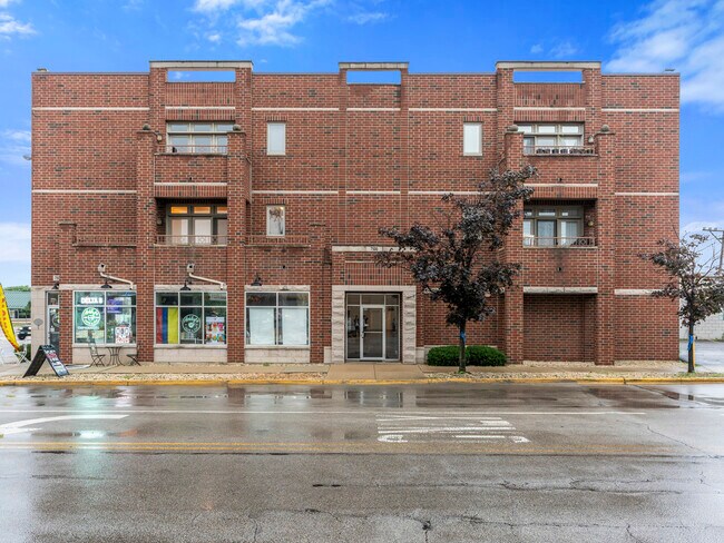 Building Photo - 7500 W Grand Ave