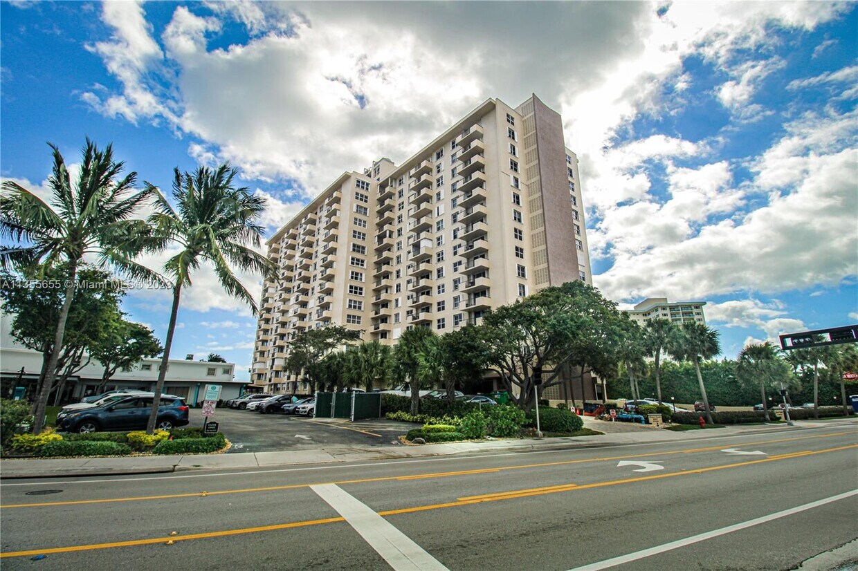 2000 S Ocean Blvd Unit 16B, Pompano Beach, FL 33062 Condo for Rent in Pompano Beach, FL