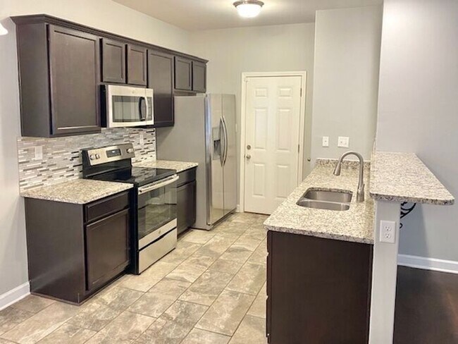 Building Photo - Now Leasing A 3bed/2.5bath Home In Southea...