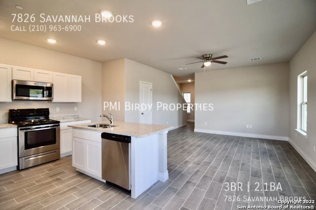 Foto del edificio - 7826 Savannah Brooks