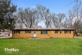 Building Photo - 3880 W Smith Valley Rd