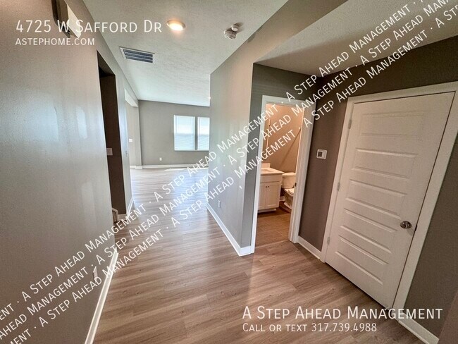 Foto del edificio - 4725 W Safford-5 bed/3 bath in New Palesti...
