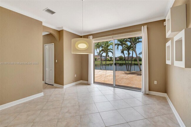 Foto del edificio - 14443 SW 12th Ln