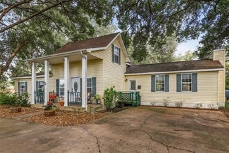 Building Photo - 27730 Morton Rd