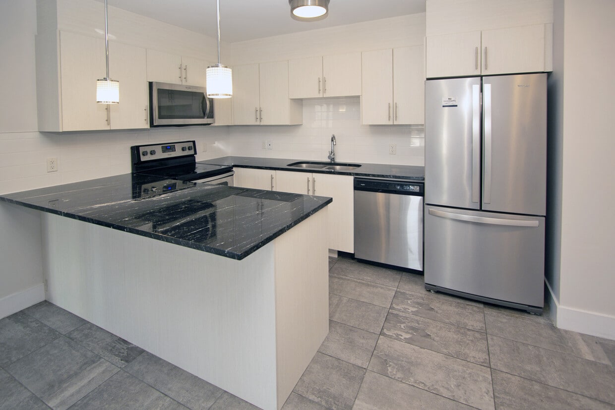 Primary Photo - 3569 Dutch Village Rd