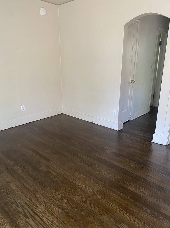 Building Photo - Slocum Apartments