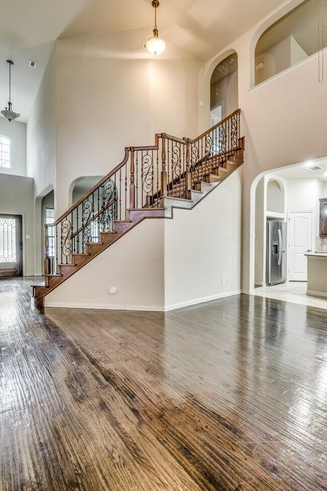 Building Photo - Spacious 4BR/3BA Home in Mira Lagos – Reso...
