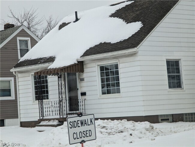 Foto del edificio - 637 E Wilbeth Rd