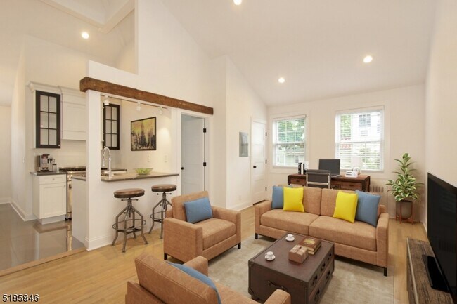 Foto del edificio - 380 Claremont Ave