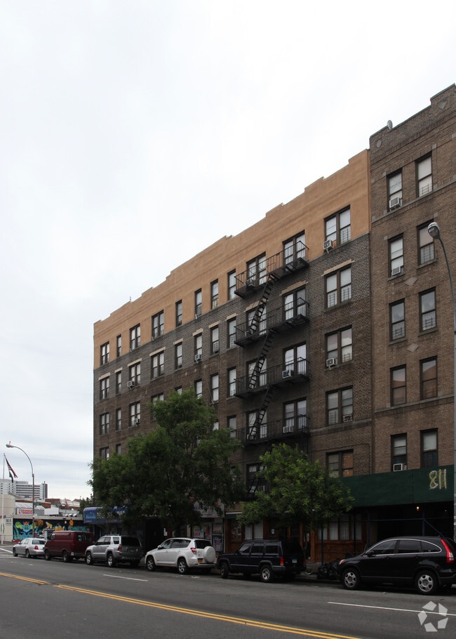 253259 Sherman Ave, New York, NY 10034 Apartments New York, NY