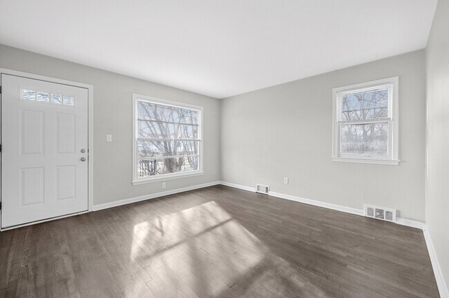 Foto del edificio - 12753 Georgiana Ave