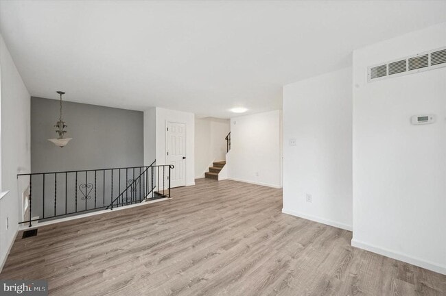 Building Photo - 50 Silver Lake Terrace