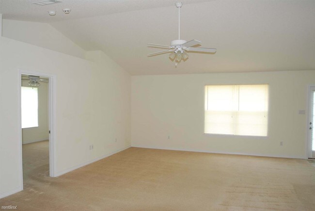 Building Photo - 3 br, 2 bath House - 12133 Harmony Cir