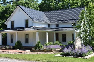 Building Photo - 6287 Riverview Rd