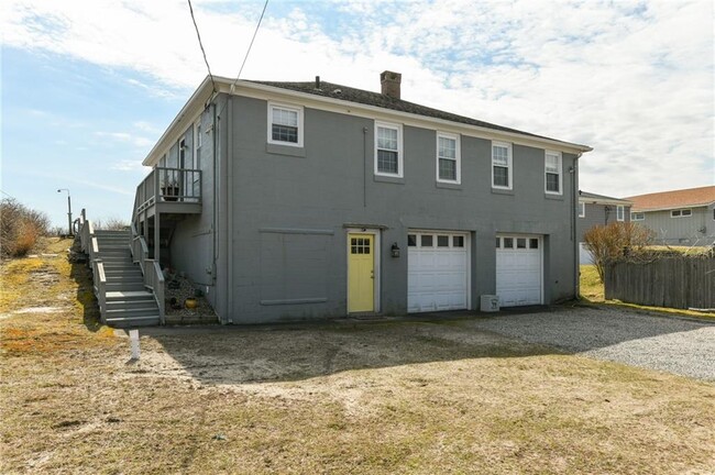 Building Photo - 144 Sand Hill Cove Rd