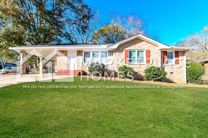 Primary Photo - 3022 Menlo Park Dr