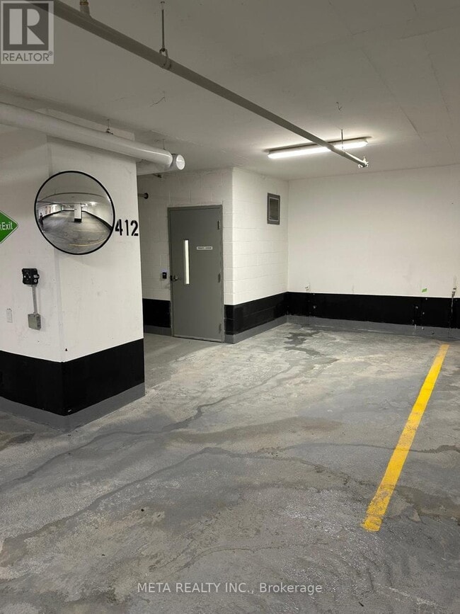 Building Photo - 20 Soudan Ave