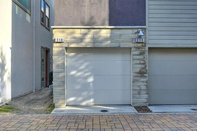 Foto del edificio - 216 Box Ln - 216 Box Lane