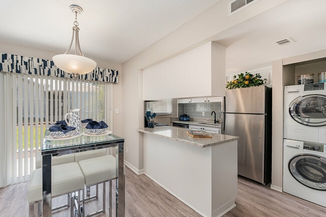 004_dsc02120-edición_865 - The Park at Verona New