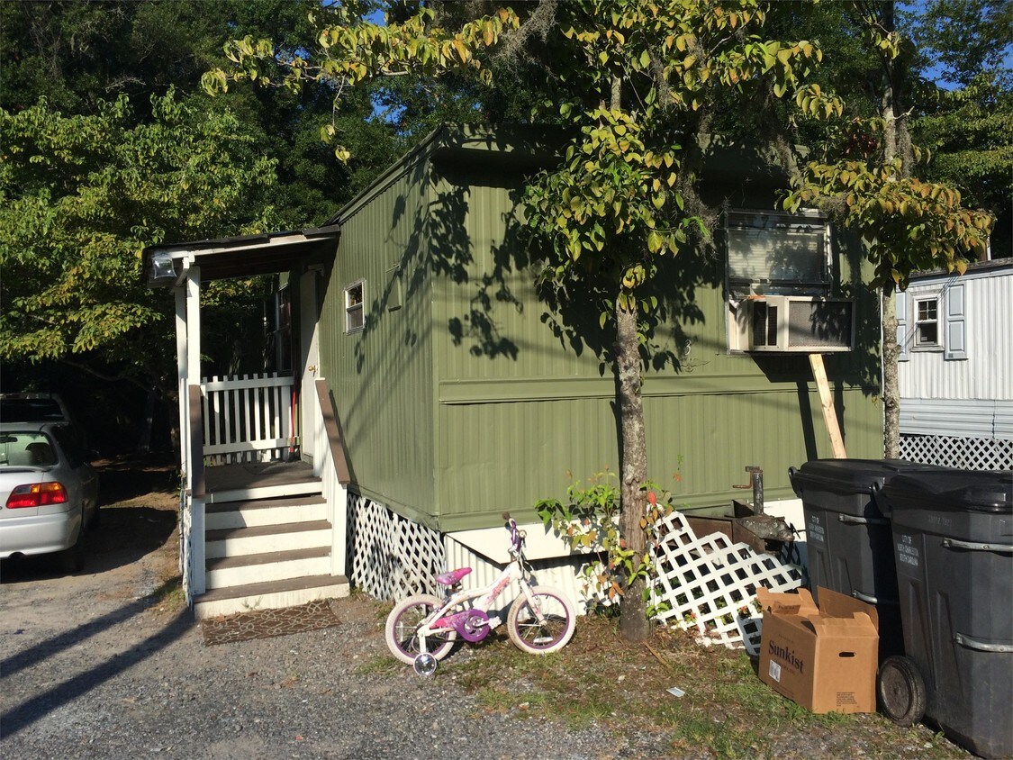 Primary Photo - 4659 W Montague Ave
